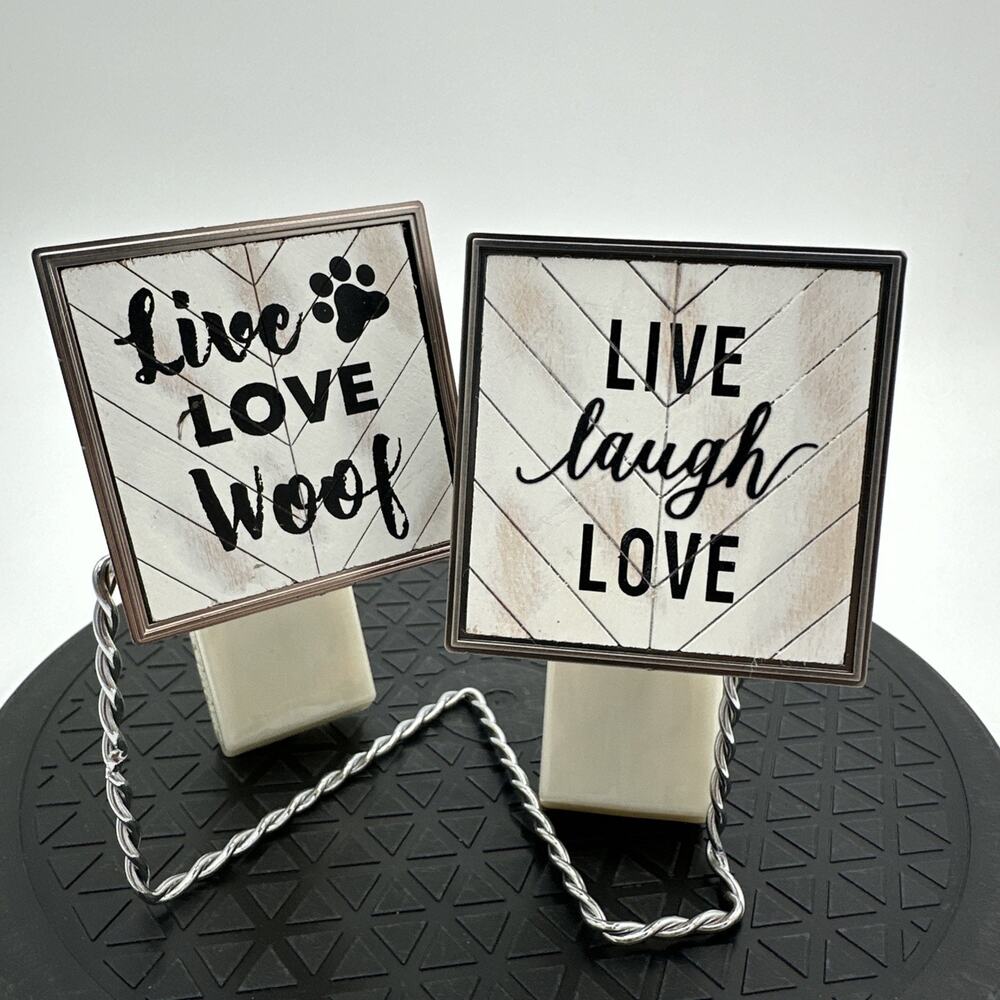 2 Bath & Body Works Live Laugh Love Live Love Woof Plug Home Decor